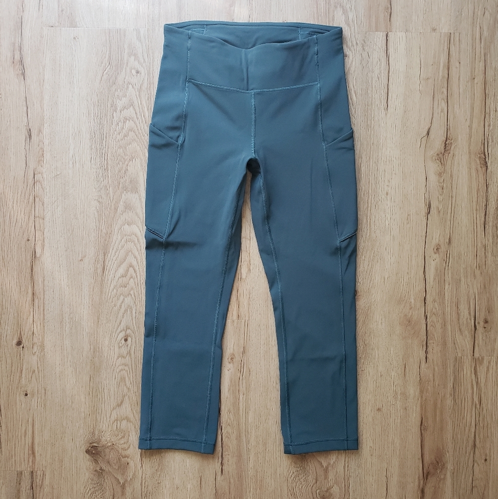 Lululemon Speed Up Crop